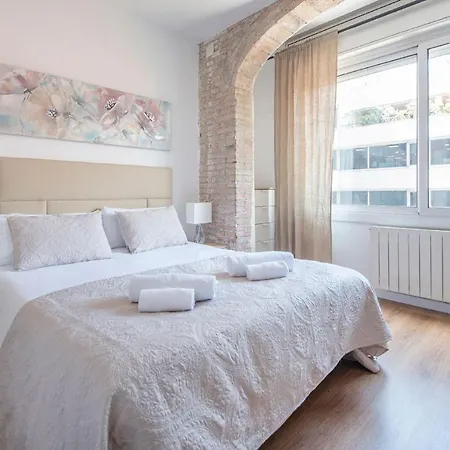Apartman De Cuatro En Calle Aribau Stylish